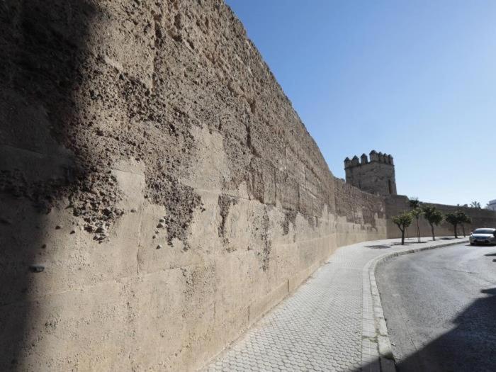 La Muralla De Sevilla Екстер'єр фото